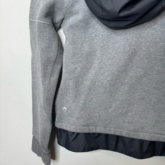 Ivivva by Lululemon Drills and Frills Hoodie SIZE 14 - Picture 3 of 4